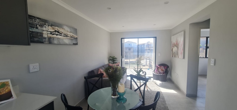 2 Bedroom Property for Sale in Parklands East Western Cape